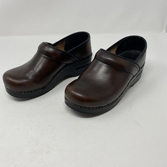 DANSKO Classic Brown Leather Clogs - Picture 3 of 9